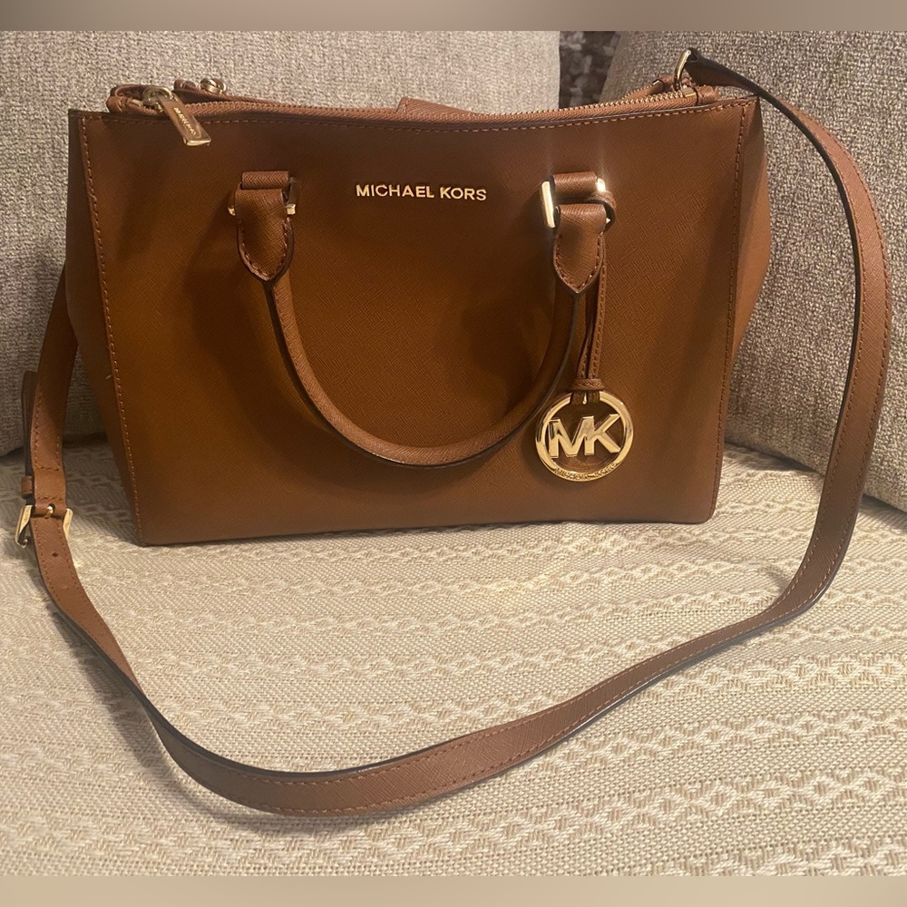 Michael Kors crossbody bag